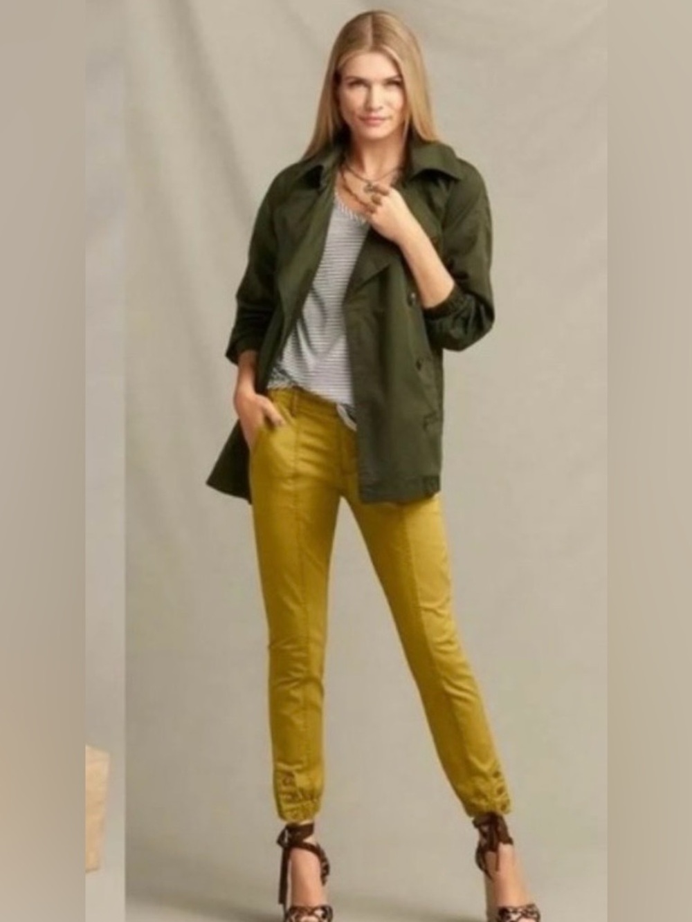 Cabi marigold/ mustard yellow joggers 4